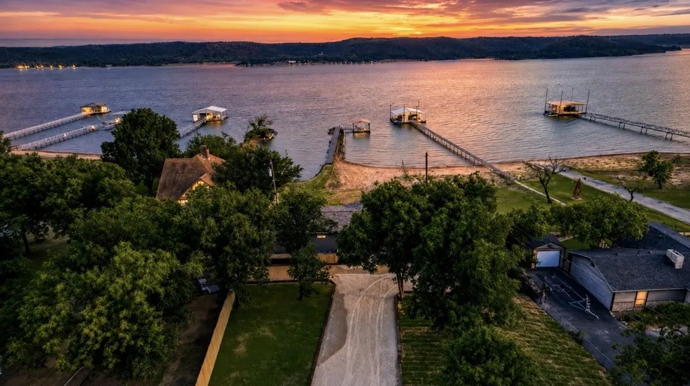 4445 Chapel Road Possum Kingdom Lake, TX 76450