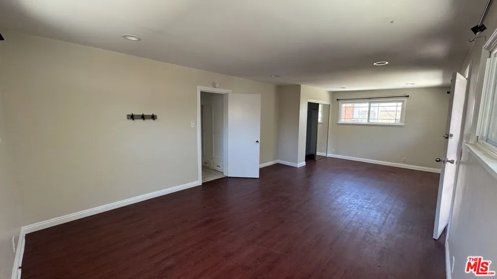 15336 Ryon Avenue Bellflower, CA 90706