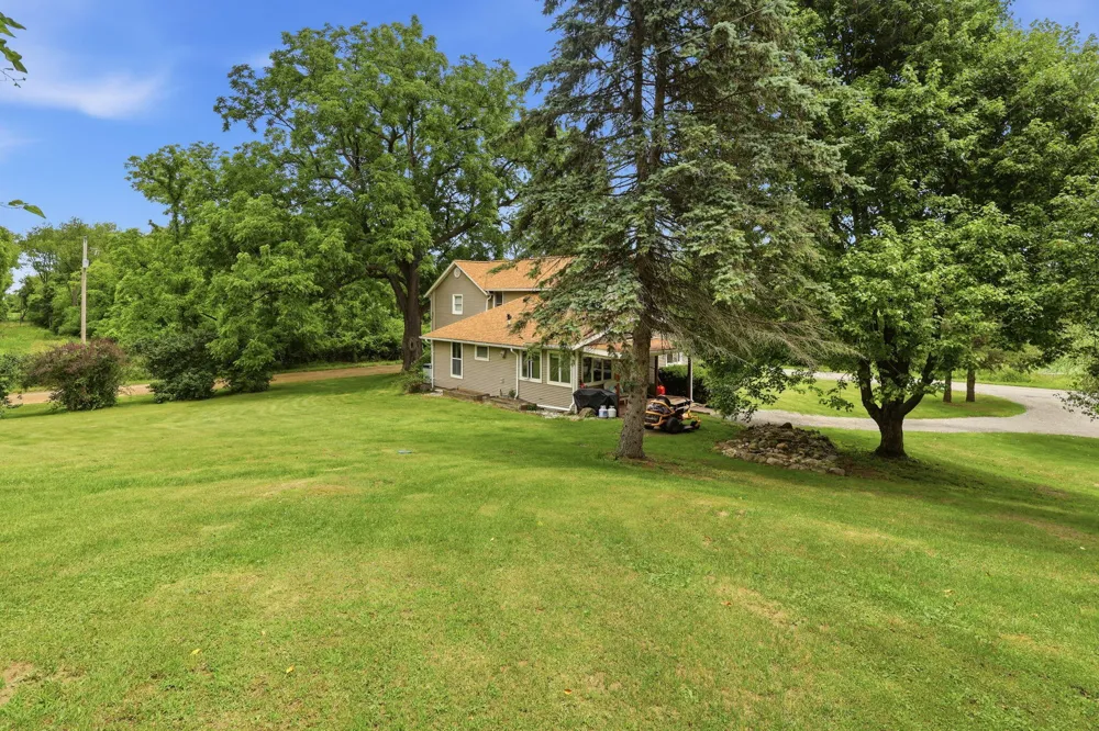 5900 Springbrook Road Horton, MI 49246