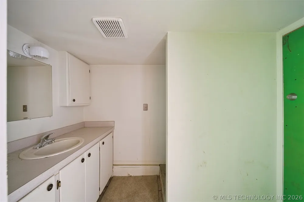 13266 S Spruce Lane Claremore, OK 74017