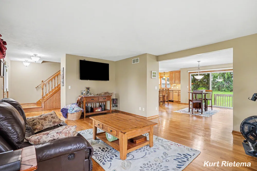 3459 44th Street Heath Township, MI 49419