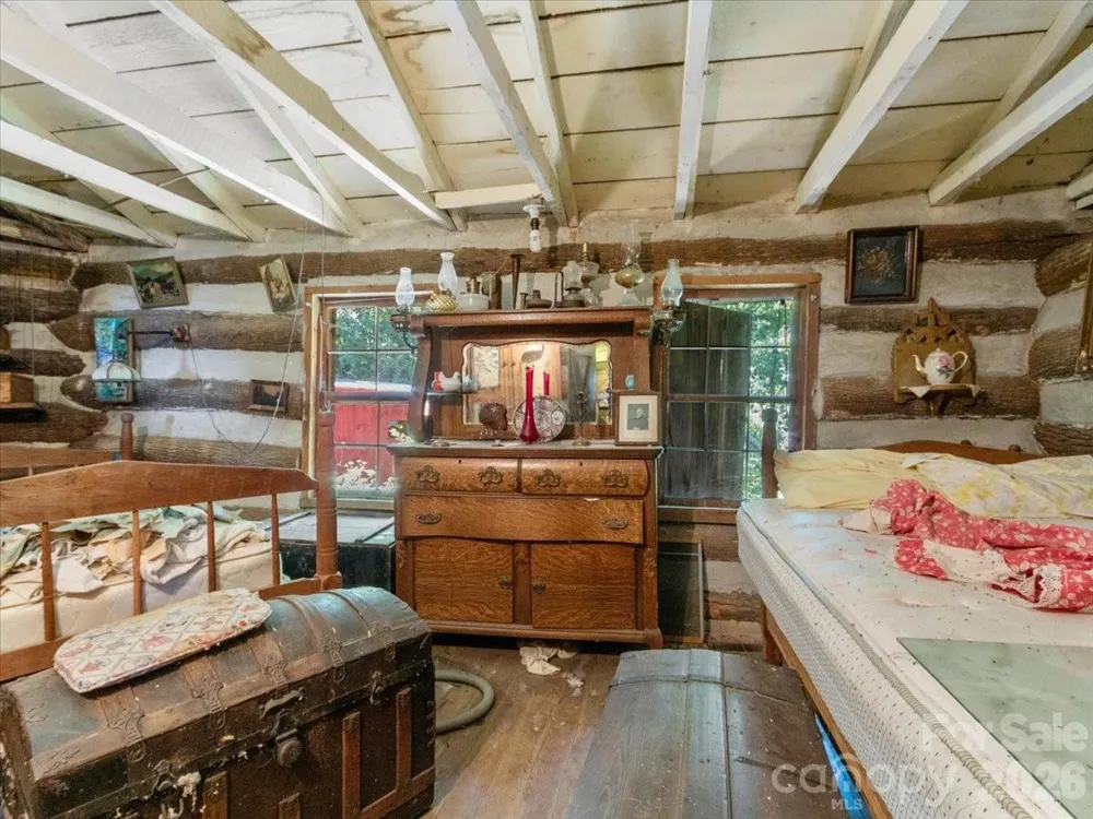 8709 Hwy 226A Highway Little Switzerland, NC 28749