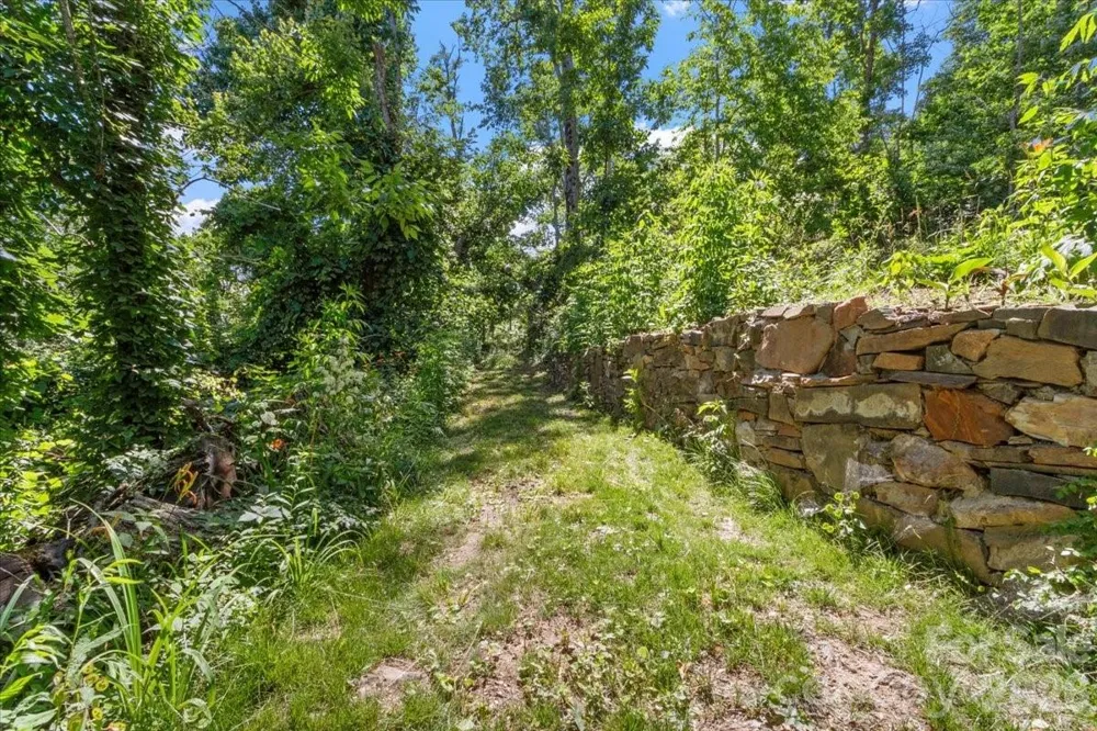 8709 Hwy 226A Highway Little Switzerland, NC 28749