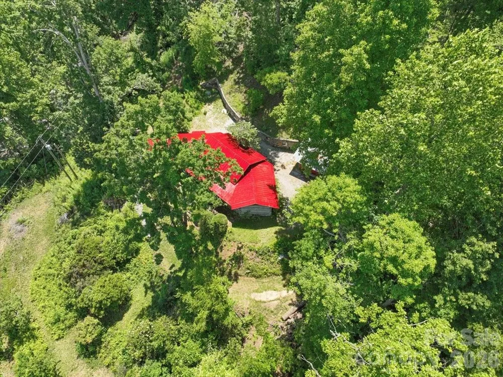 8709 Hwy 226A Highway Little Switzerland, NC 28749