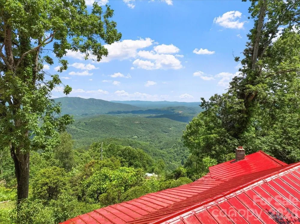 8709 Hwy 226A Highway Little Switzerland, NC 28749