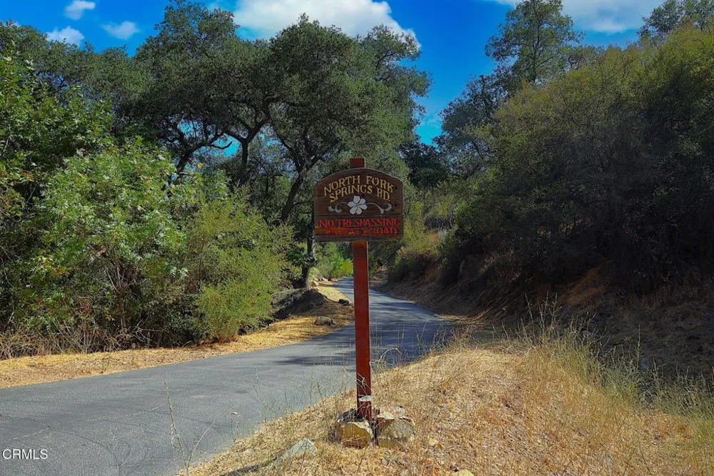 16026 Maricopa Highway Ojai, CA 93023
