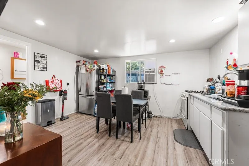 3891 Lugo Lynwood, CA 90262