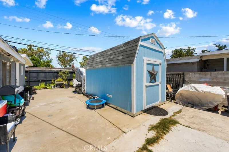 3891 Lugo Lynwood, CA 90262