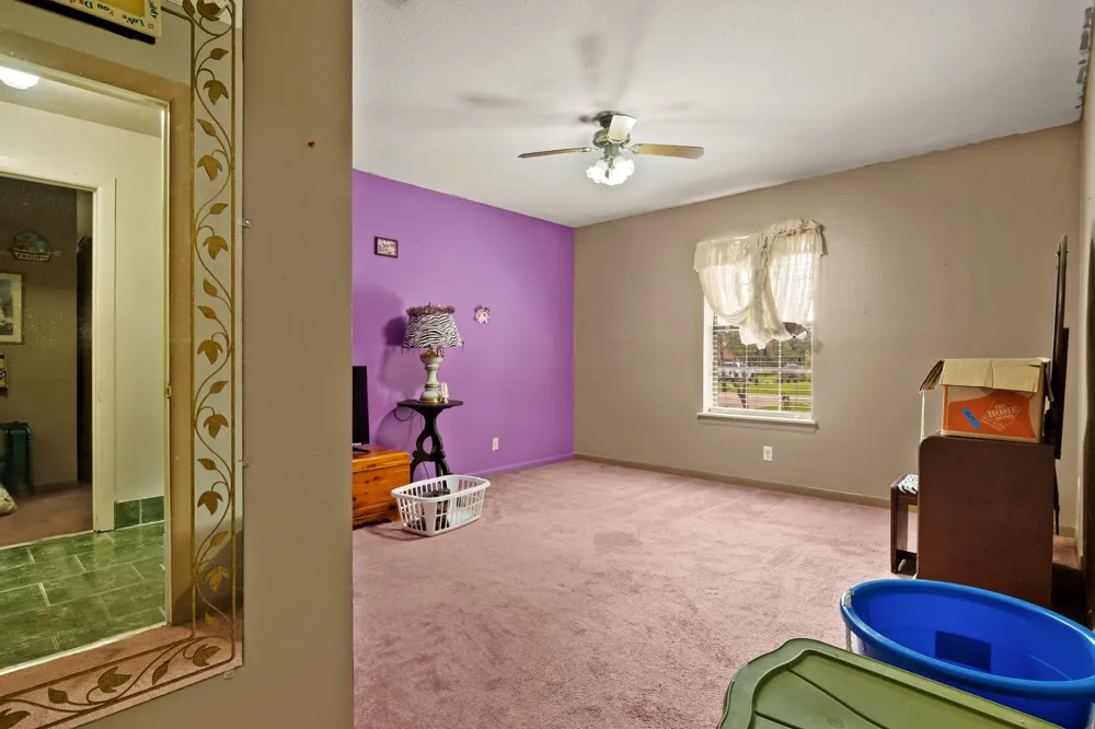 404 Joyner Avenue Omaha, TX 75571