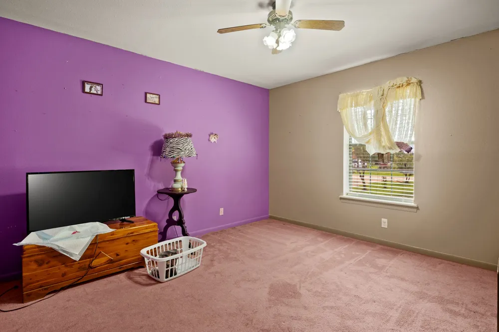404 Joyner Avenue Omaha, TX 75571