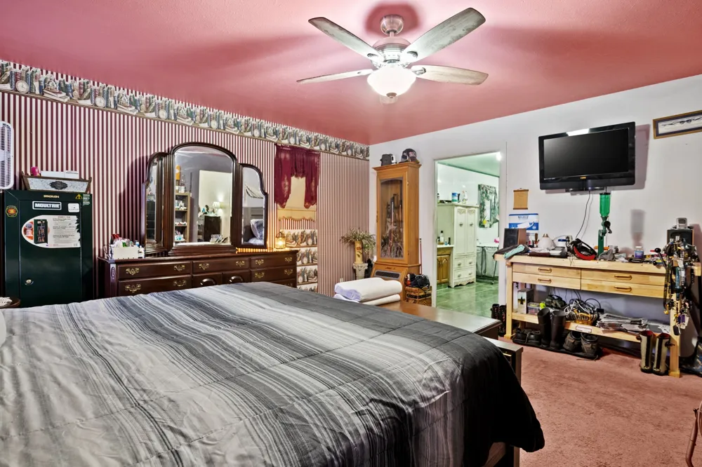 404 Joyner Avenue Omaha, TX 75571
