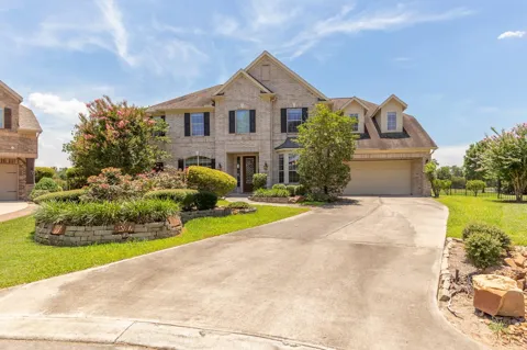 162 W Hullwood Court