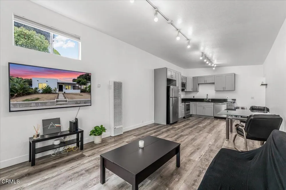 1155 Richmond Road Santa Paula, CA 93060