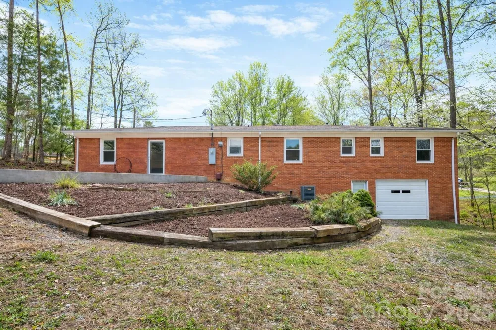 1130 Allman Extension Mount Pleasant, NC 28124