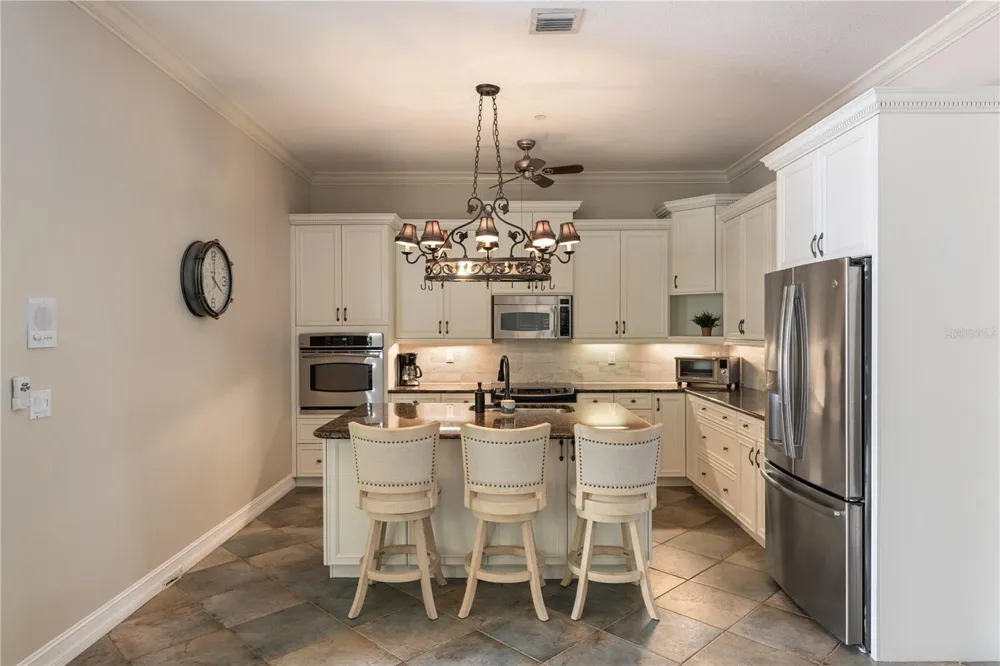 2293 OSPREY AVENUE Orlando, FL 32814