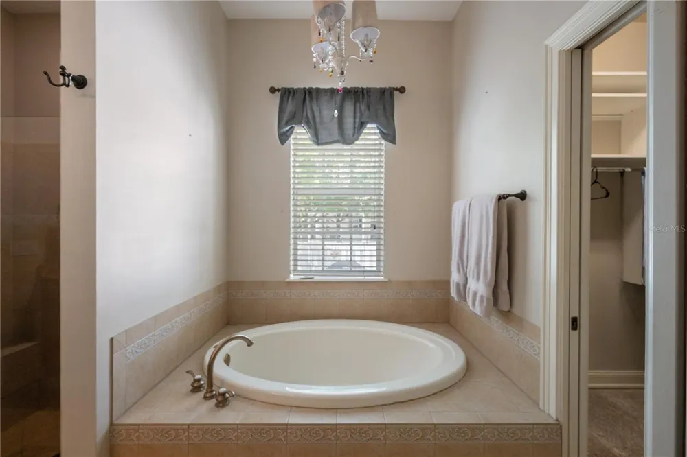 2293 OSPREY AVENUE Orlando, FL 32814