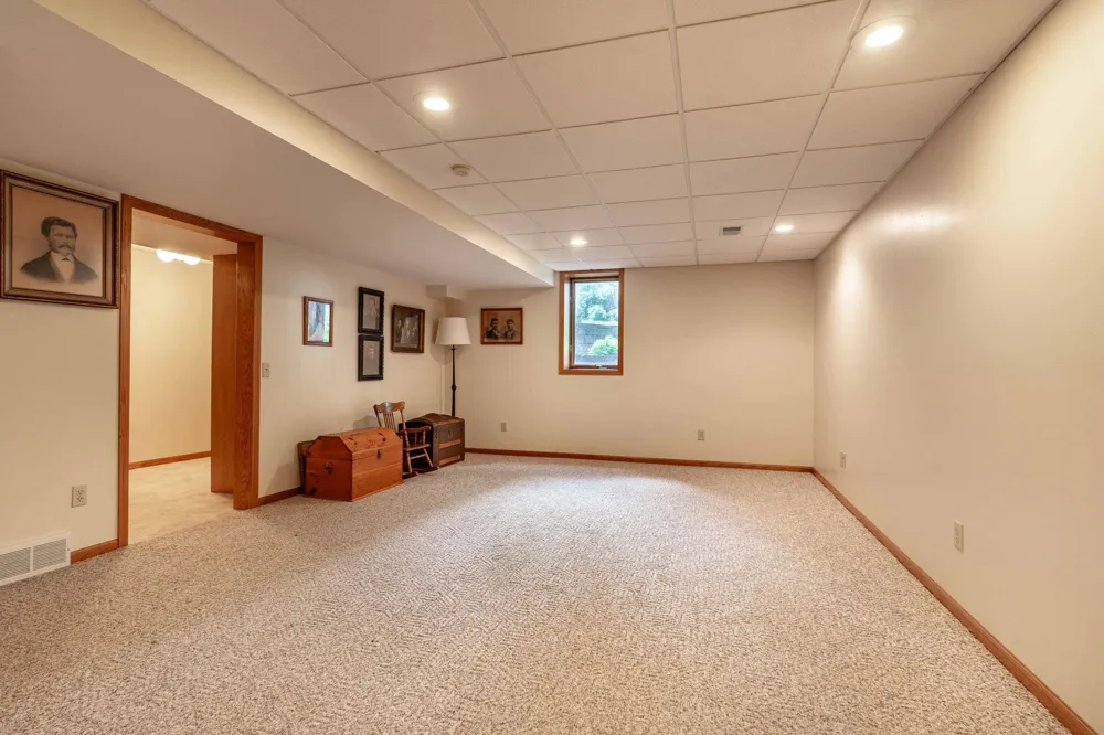 1098 Westside Drive Fergus Falls, MN 56537
