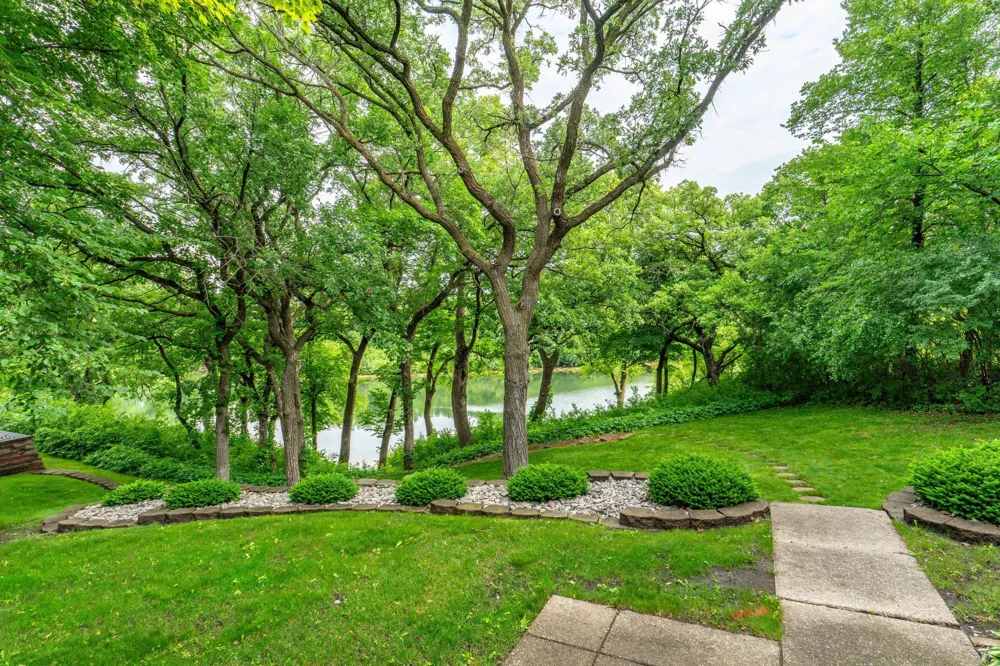1098 Westside Drive Fergus Falls, MN 56537