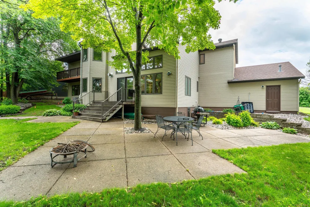 1098 Westside Drive Fergus Falls, MN 56537