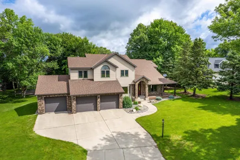 1098 Westside Drive