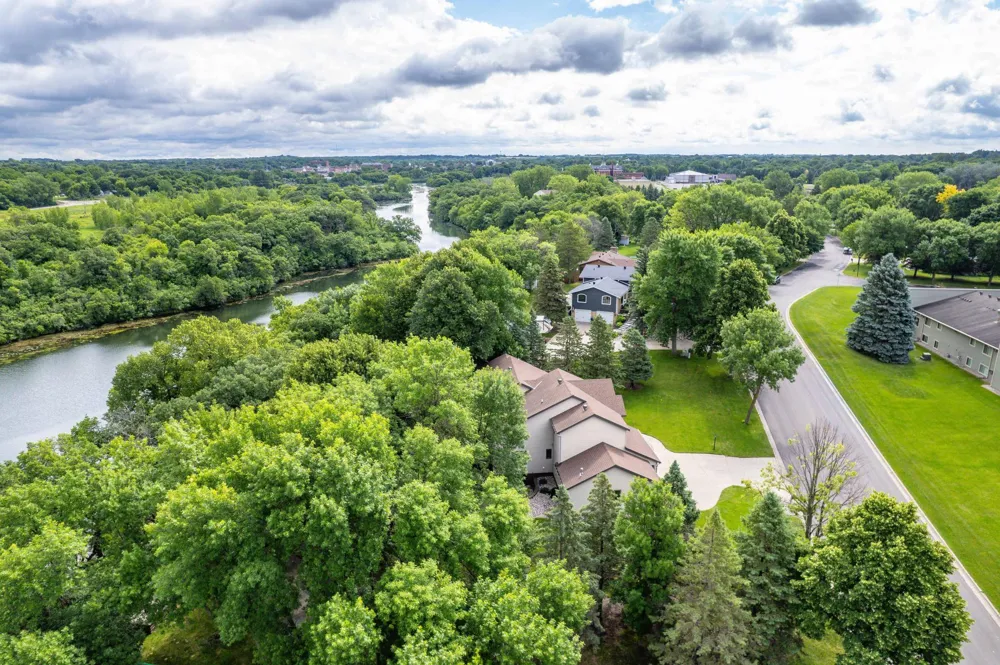 1098 Westside Drive Fergus Falls, MN 56537