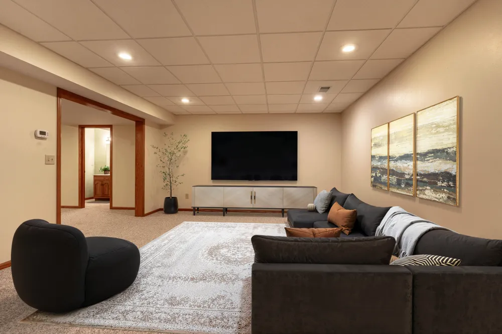 1098 Westside Drive Fergus Falls, MN 56537