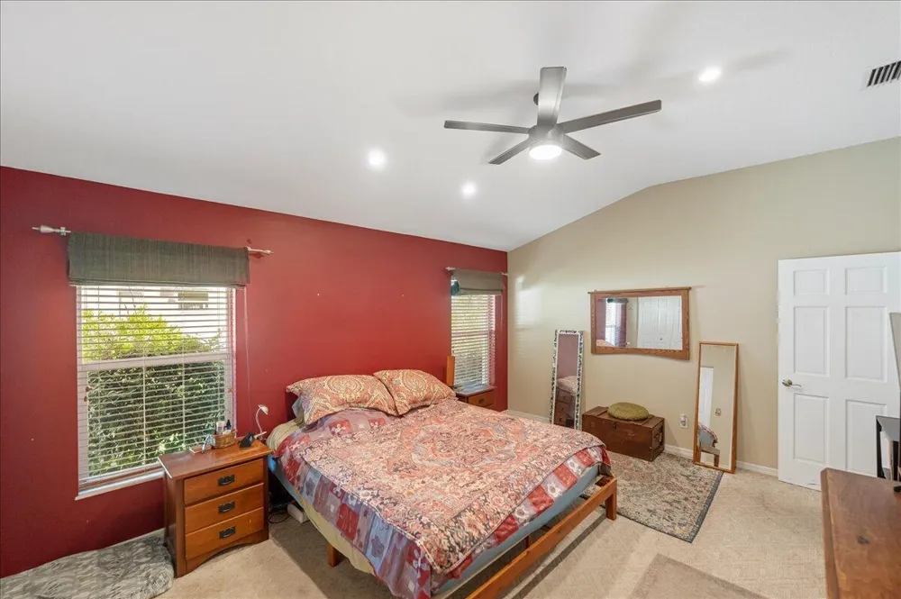 109 39th Drive Vero Beach, FL 32968