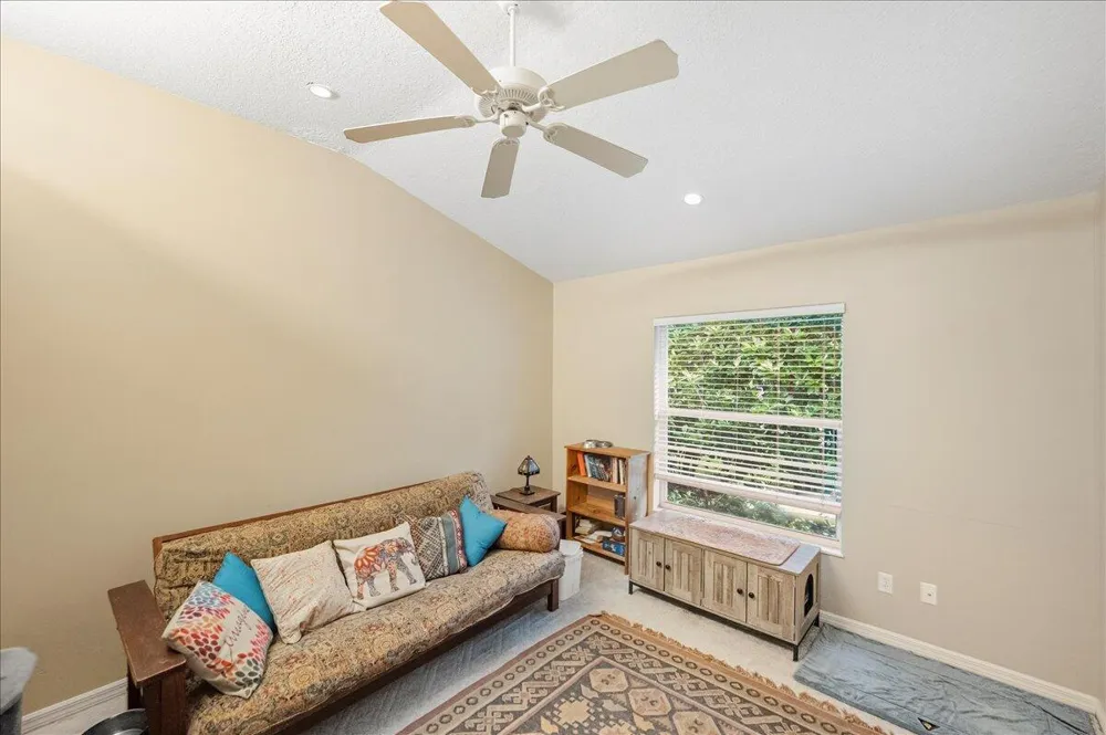 109 39th Drive Vero Beach, FL 32968
