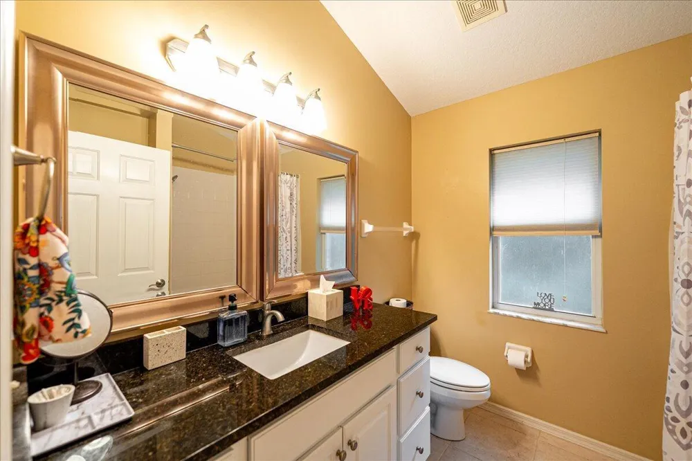 109 39th Drive Vero Beach, FL 32968