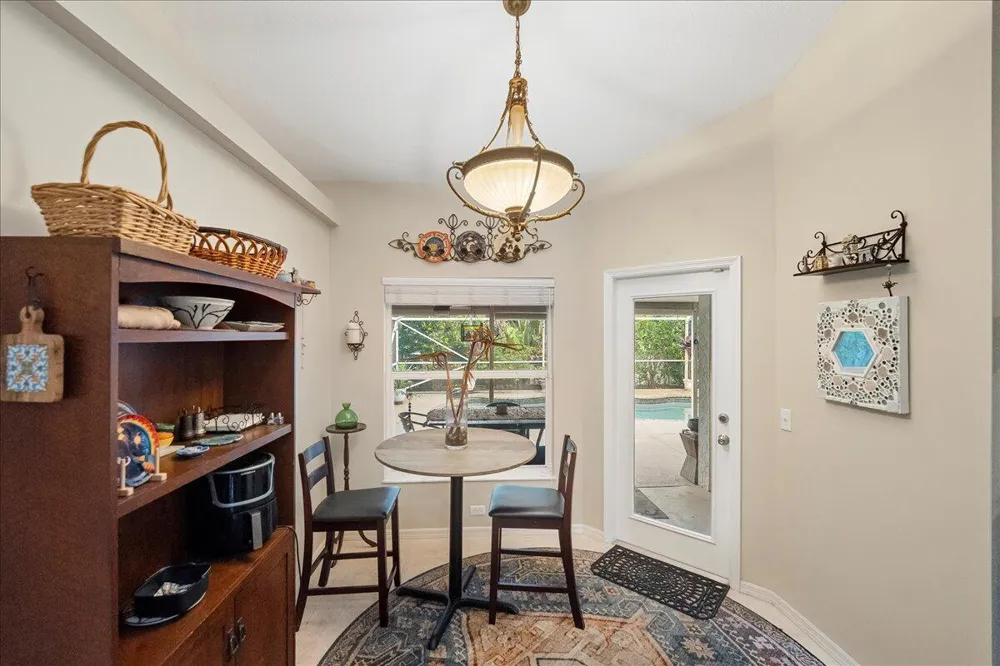 109 39th Drive Vero Beach, FL 32968