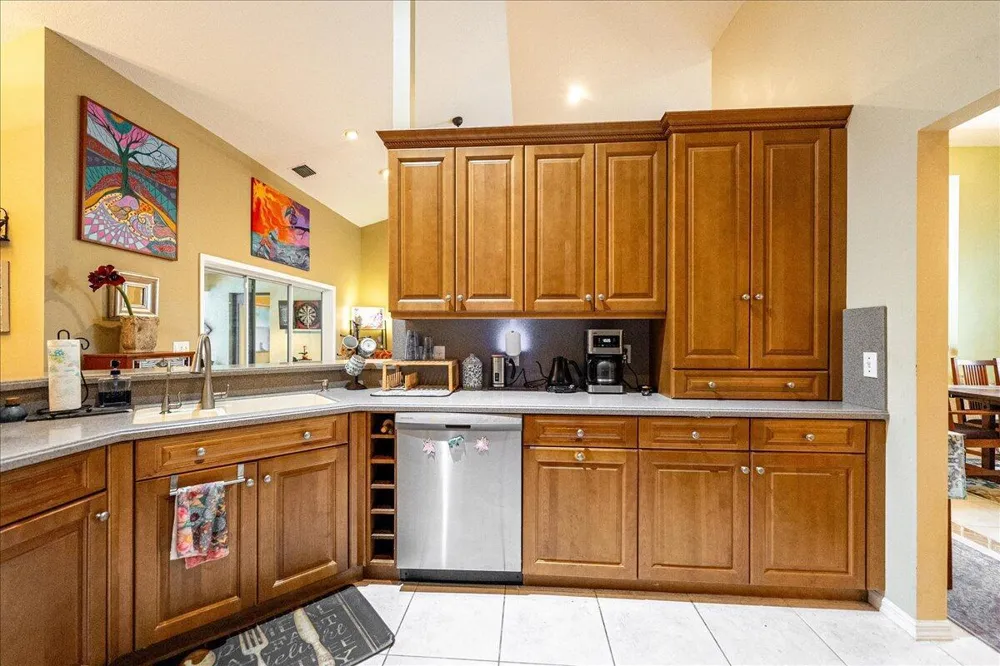 109 39th Drive Vero Beach, FL 32968
