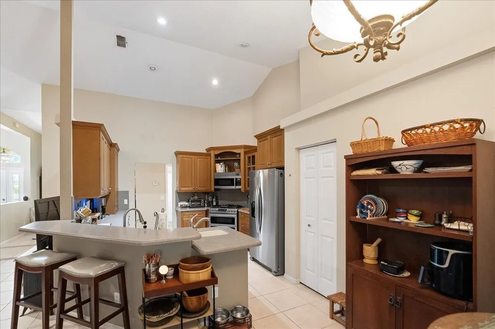 109 39th Drive Vero Beach, FL 32968