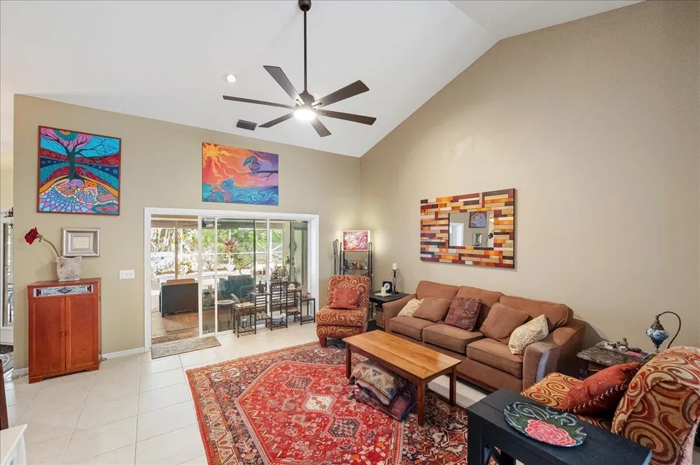 109 39th Drive Vero Beach, FL 32968