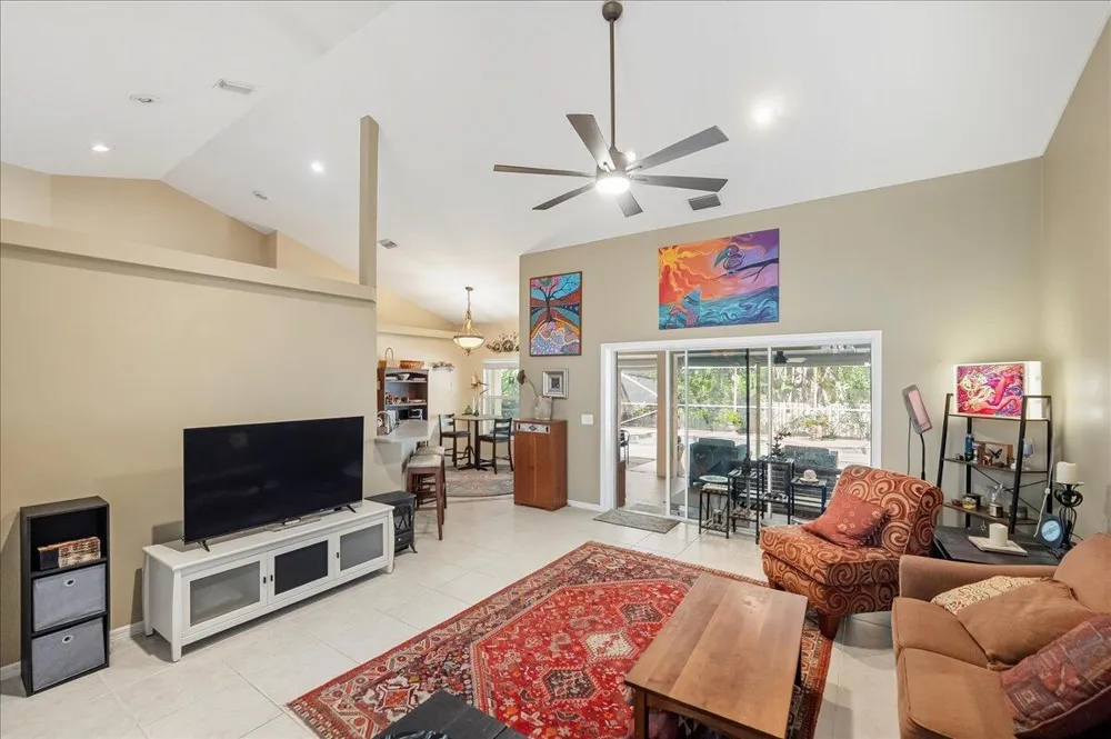 109 39th Drive Vero Beach, FL 32968
