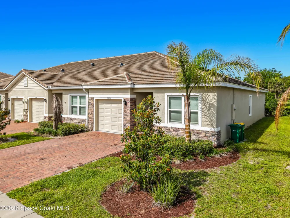 3376 Morrow Place Mims, FL 32754