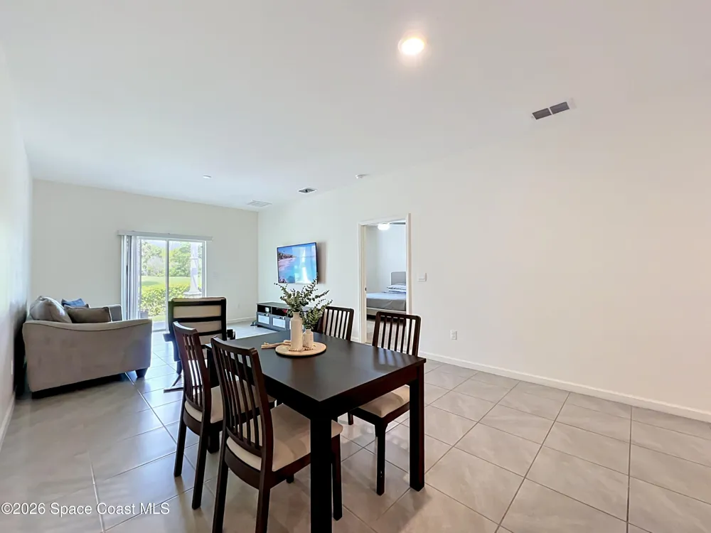 3376 Morrow Place Mims, FL 32754