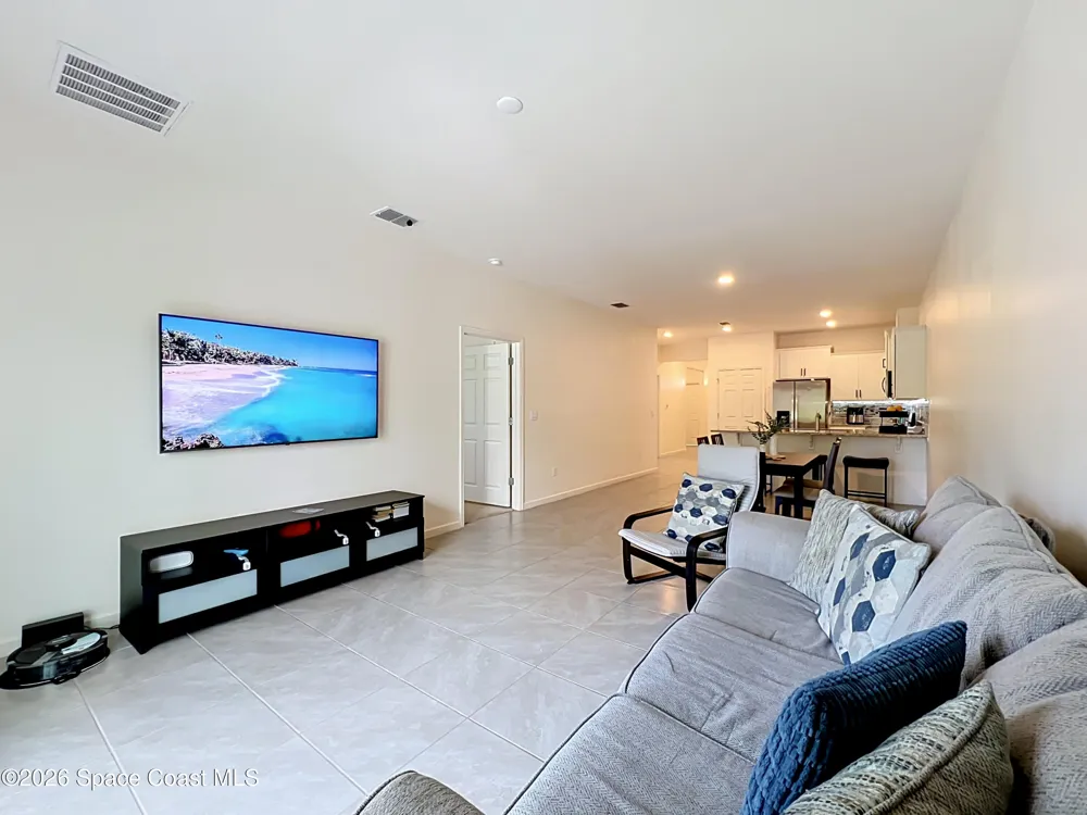 3376 Morrow Place Mims, FL 32754