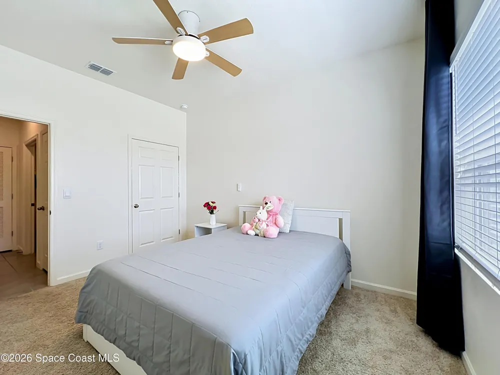 3376 Morrow Place Mims, FL 32754