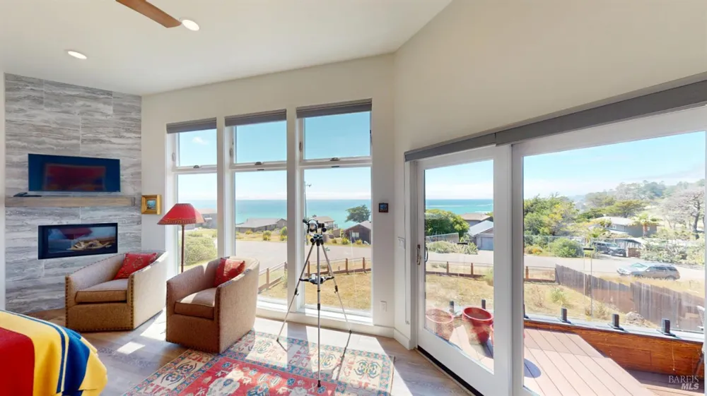 38431 Windward Court Gualala, CA 95445