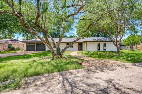 1113 Heather Court