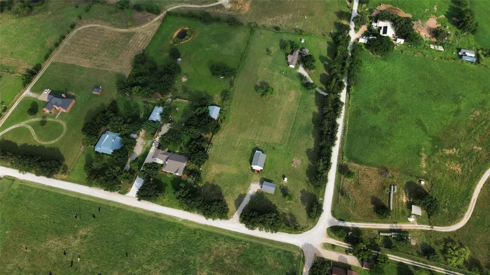1306 Winn Road Bowie, TX 76230