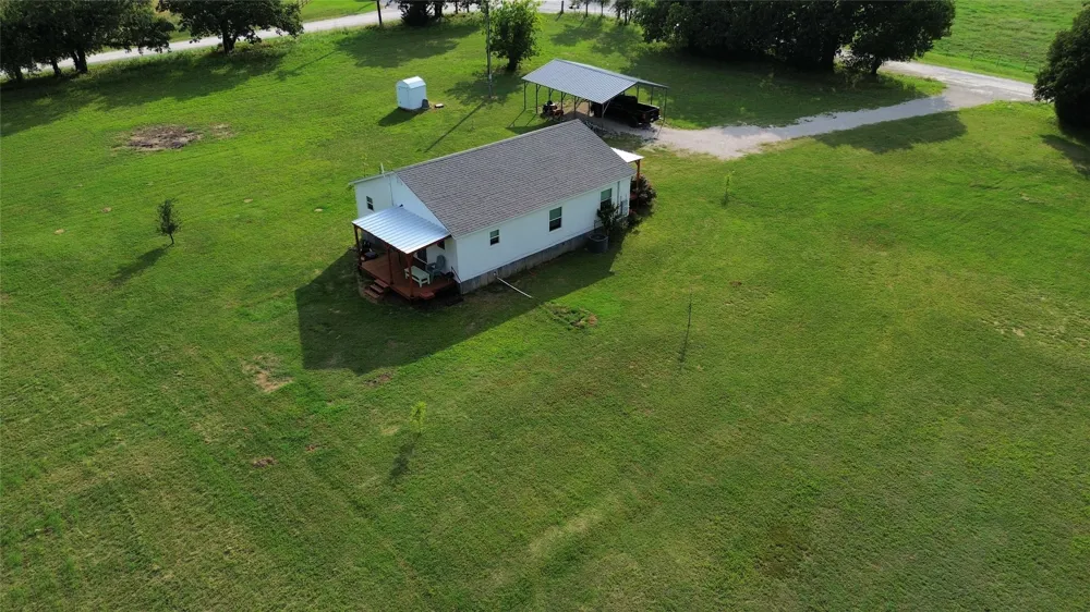 1306 Winn Road Bowie, TX 76230