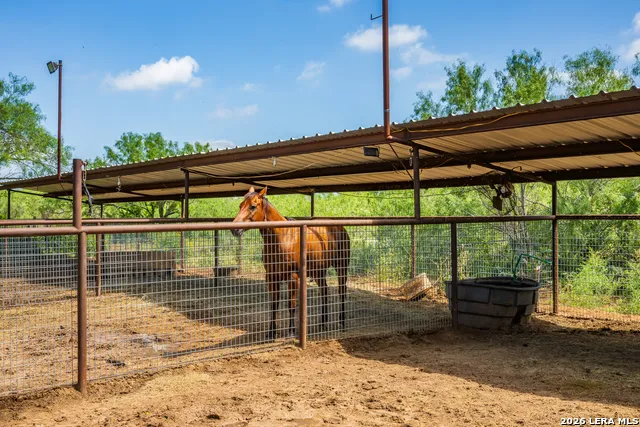 15599 E Highway 85 & Carnes Pearsall, TX 78061