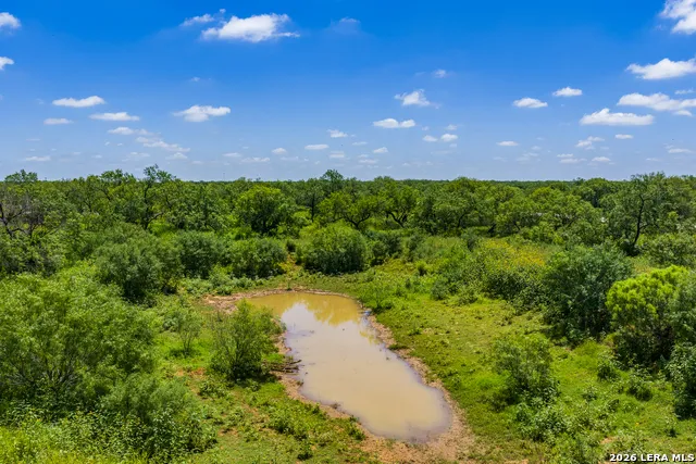 15599 E Highway 85 & Carnes Pearsall, TX 78061