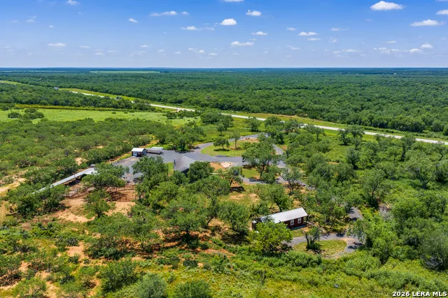 15599 E Highway 85 & Carnes Pearsall, TX 78061