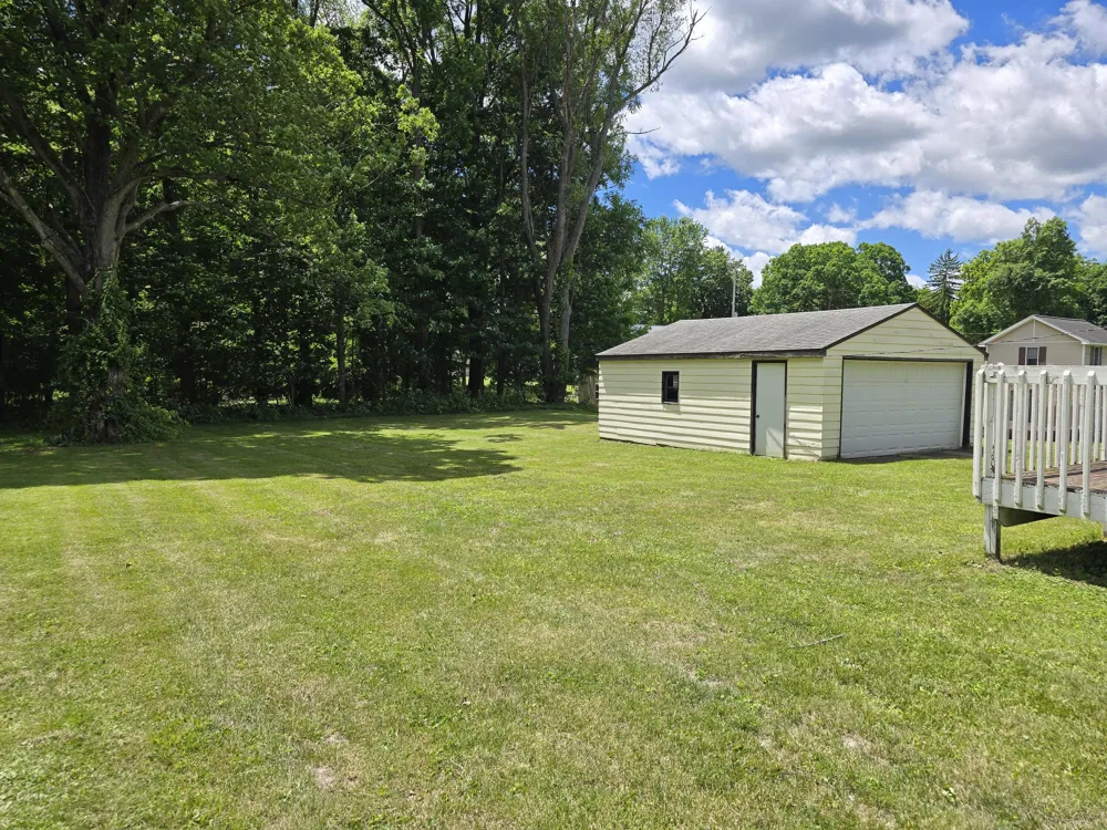 315 E Center Street Concord, MI 49237