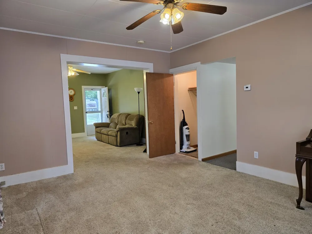 315 E Center Street Concord, MI 49237