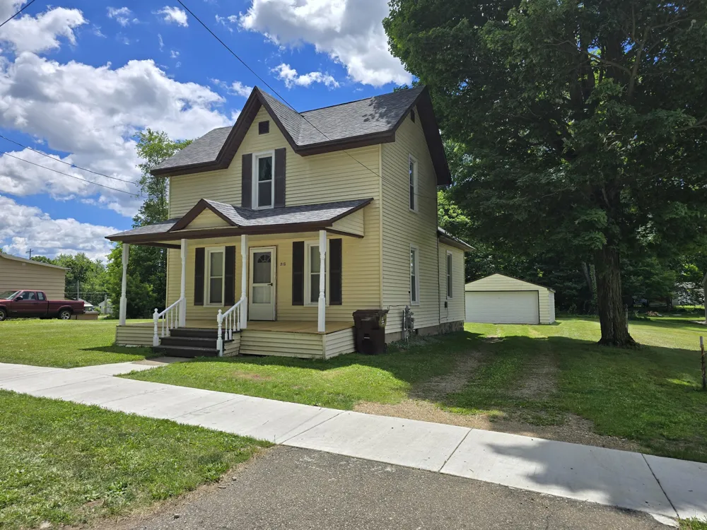 315 E Center Street Concord, MI 49237