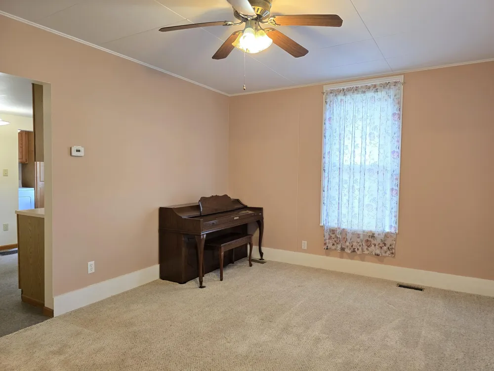 315 E Center Street Concord, MI 49237