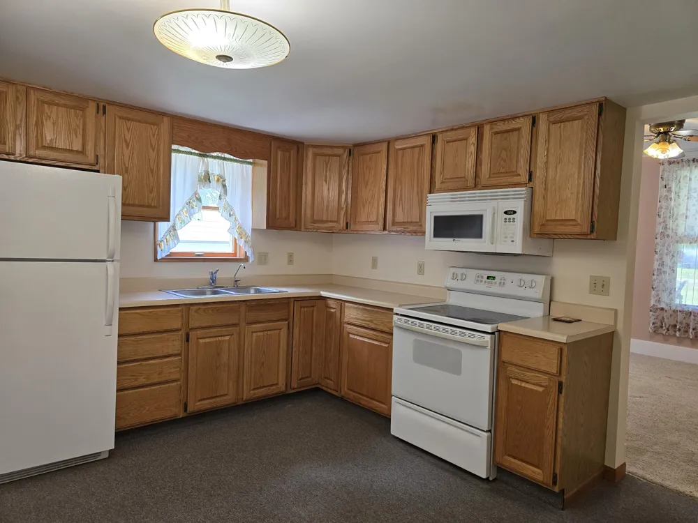315 E Center Street Concord, MI 49237